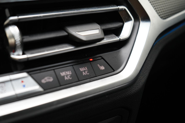 BMW 3 Serie Touring 330e Business Edition Plus | Adaptive cruise | Trekhaak wegkl. | Navigatie | Camera | Apple Carplay