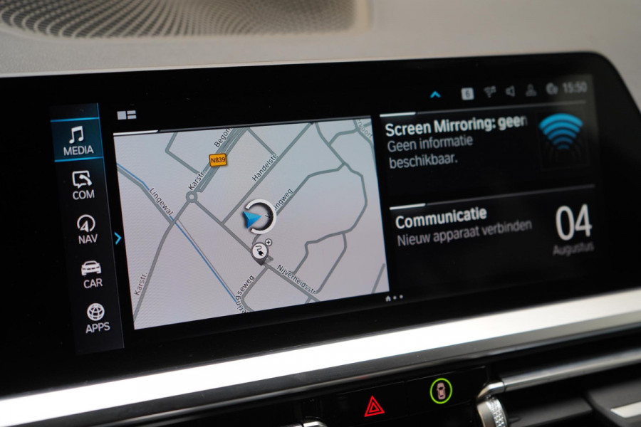 BMW 3 Serie Touring 330e Business Edition Plus | Adaptive cruise | Trekhaak wegkl. | Navigatie | Camera | Apple Carplay