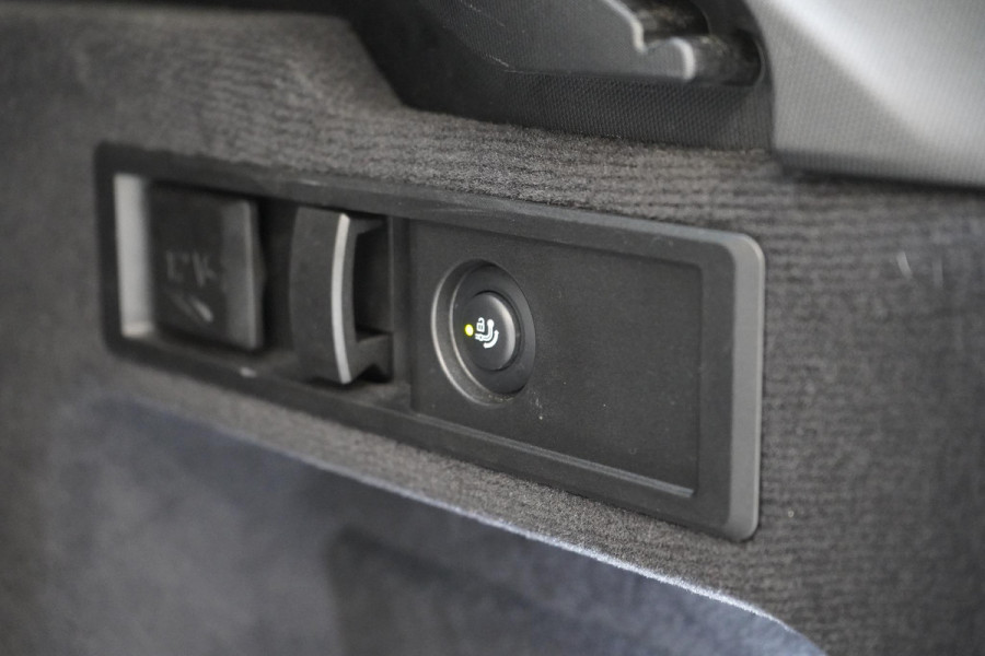 BMW 3 Serie Touring 330e Business Edition Plus | Adaptive cruise | Trekhaak wegkl. | Navigatie | Camera | Apple Carplay
