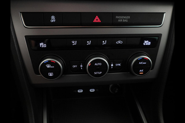 Seat Ateca 1.0 TSI FR 110 pk | Verlengde garantie | Navigatie via App | Parkeersensoren achter | Autom. airco | Apple Carplay/Android Auto | LED koplampen |