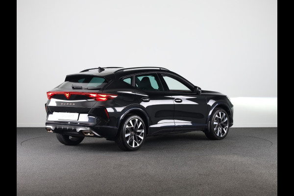 CUPRA Formentor 1.5 TSI e-Hybrid VZ Performance 272 pk Automaat (DSG) | Verlengde garantie | Navigatie | Trekhaak (wegklapbaar) | Parkeersensoren | Achteruitrijcamera | Autom. airco (3 zones) |