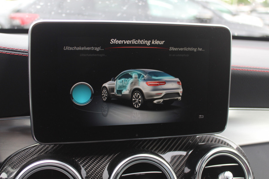 Mercedes-Benz GLC Coupé AMG 43 4MATIC / Schuifdak / 360Camera / Head-up / Burmester / Carbon intr. / 21'' / Memory seats / Keyless / Treeplanken / LED / Dodehoek / DAB / Stoelverwarming / ACC