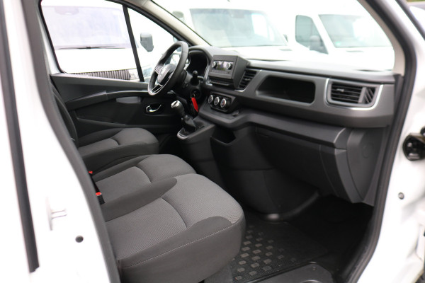 Renault Trafic 2.0 dCi 110pk L1 H1 Airco Trekhaak