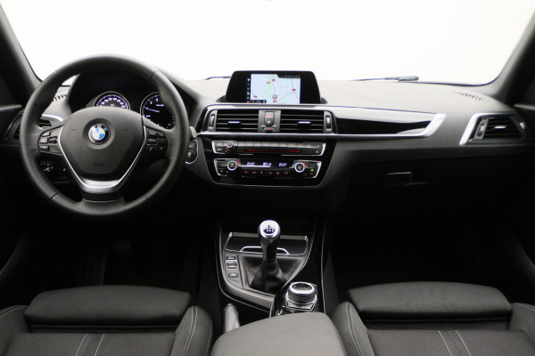 BMW 1-serie 116i Edition Sport Line Shadow Executive M Sport LED, Navigatie, Climate, Cruise, PDC