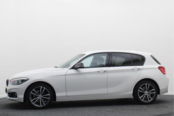 BMW 1-serie 116i Edition Sport Line Shadow Executive M Sport LED, Navigatie, Climate, Cruise, PDC