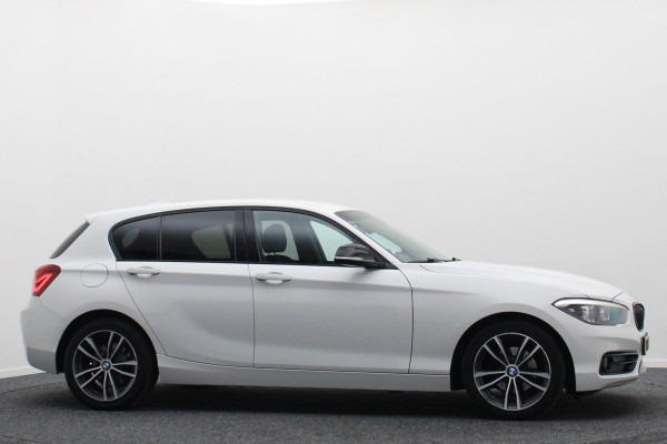 BMW 1-serie 116i Edition Sport Line Shadow Executive M Sport LED, Navigatie, Climate, Cruise, PDC