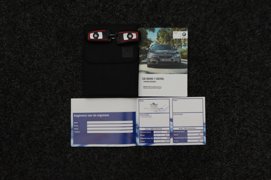 BMW 1-serie 116i Edition Sport Line Shadow Executive M Sport LED, Navigatie, Climate, Cruise, PDC