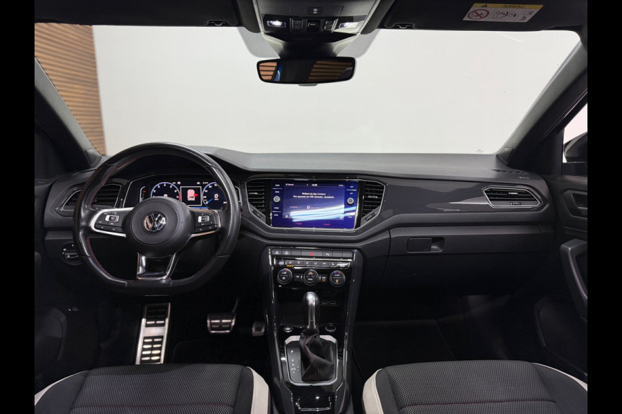 Volkswagen T-Roc 1.5 TSI Sport | Pano | Virtual Cockpit | Navi | 19' inch | Adaptive Cruise