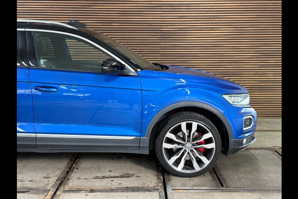 Volkswagen T-Roc 1.5 TSI Sport | Pano | Virtual Cockpit | Navi | 19' inch | Adaptive Cruise