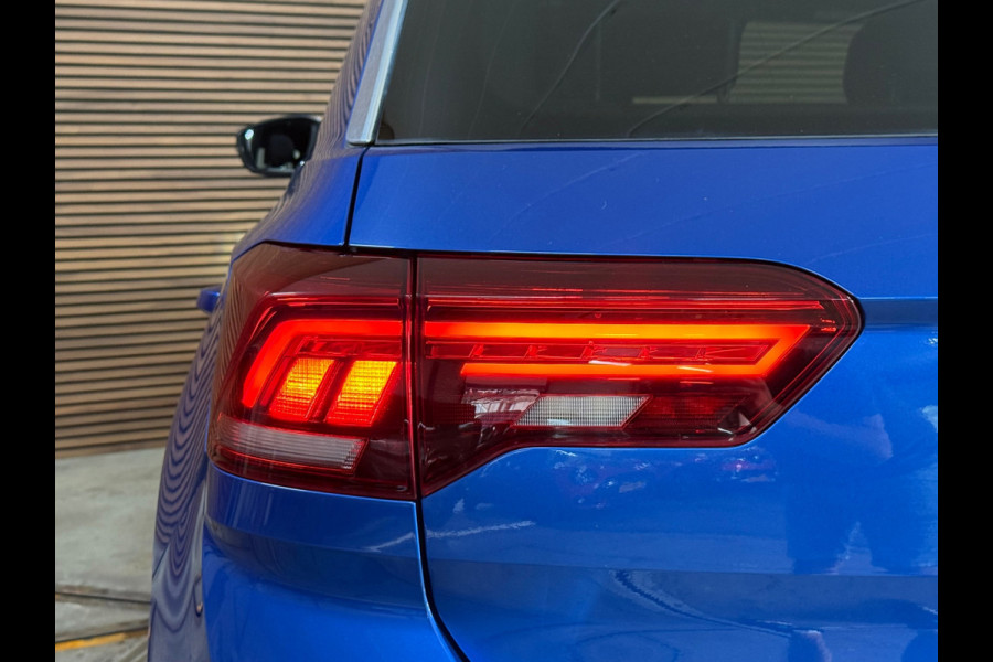 Volkswagen T-Roc 1.5 TSI Sport | Pano | Virtual Cockpit | Navi | 19' inch | Adaptive Cruise