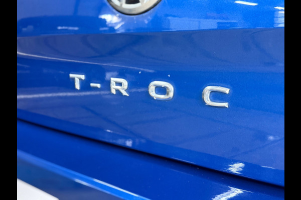 Volkswagen T-Roc 1.5 TSI Sport | Pano | Virtual Cockpit | Navi | 19' inch | Adaptive Cruise