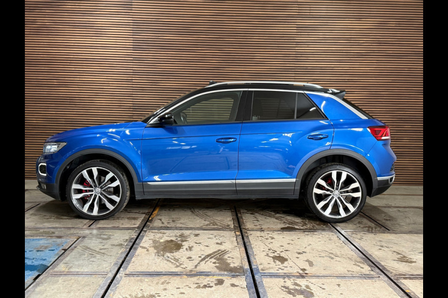 Volkswagen T-Roc 1.5 TSI Sport | Pano | Virtual Cockpit | Navi | 19' inch | Adaptive Cruise