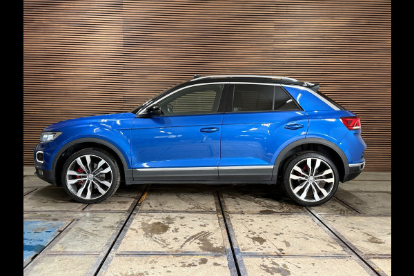 Volkswagen T-Roc 1.5 TSI Sport | Pano | Virtual Cockpit | Navi | 19' inch | Adaptive Cruise