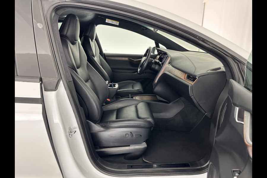Tesla Model X Long Range [ 7-Pers. ] (INCL-BTW)  Aut. *PANO-WINDOW | AUTO-PILOT | LUXURY-LEATHER | TOP-VIEW | NAVI-FULLMAP | FULL-LED | AIR-SUSPENSION | DIGI-COCKPIT | KEYLESS | CAMERA | DAB+ | HEATED-COMFORTSEATS | 22''ALU*