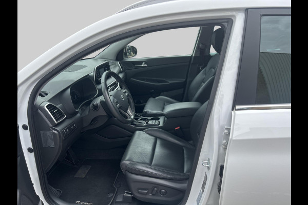 Hyundai Tucson 1.6 T-GDI Comfort | Trekhaak | Leder stoelen | NAVI | Climate Control