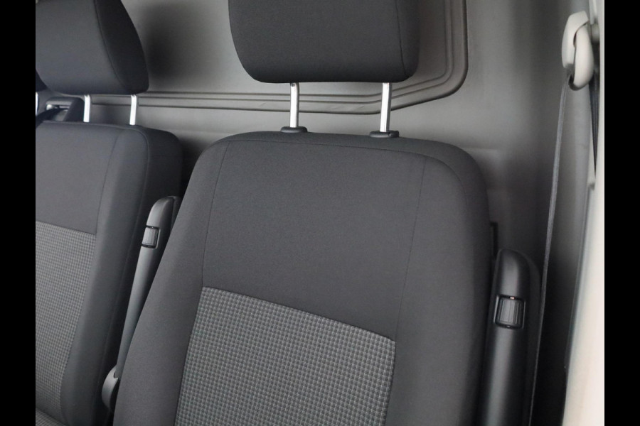 Volkswagen Transporter 2.0 TDI L2H1 28 Economy Business