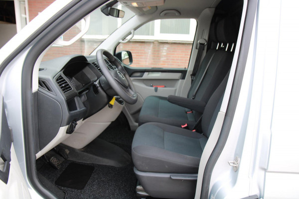 Volkswagen Transporter 2.0 TDI L2H1 Comfortline / App Connect / Trekhaak / Navi / cruise / Imperiaal