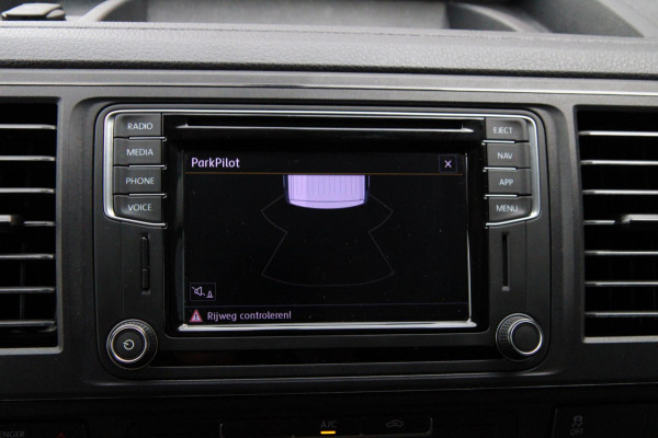 Volkswagen Transporter 2.0 TDI L2H1 Comfortline / App Connect / Trekhaak / Navi / cruise / Imperiaal