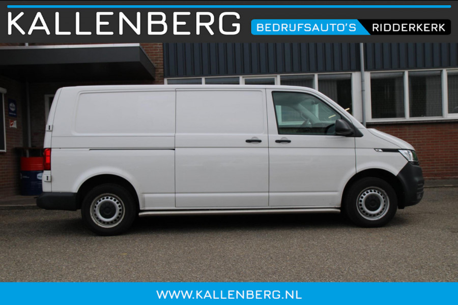 Volkswagen Transporter 2.0 TDI L2H1 150PK / App connect / Navi / Trekhaak / Cruise