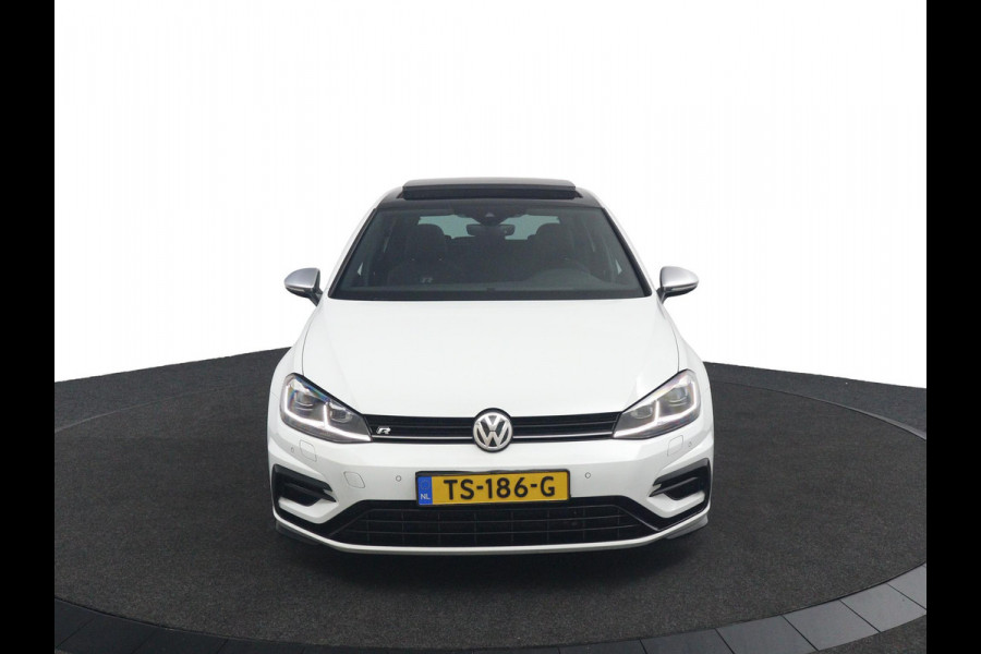 Volkswagen Golf 7.5 R 4Motion*AKRA*DSG*PANO*CAMERA*ACC*BLINDSP*BTW