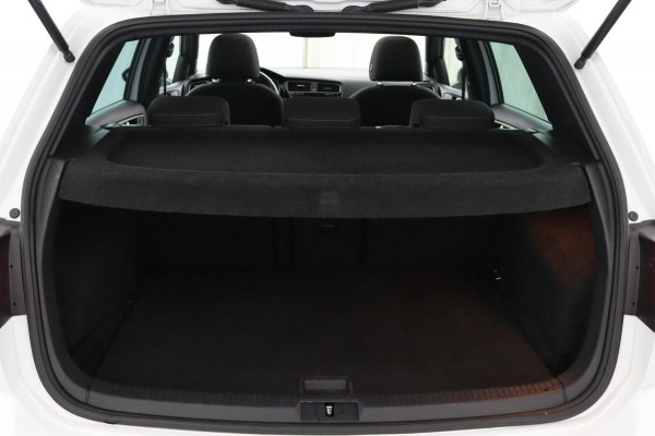 Volkswagen Golf 7.5 R 4Motion*AKRA*DSG*PANO*CAMERA*ACC*BLINDSP*BTW