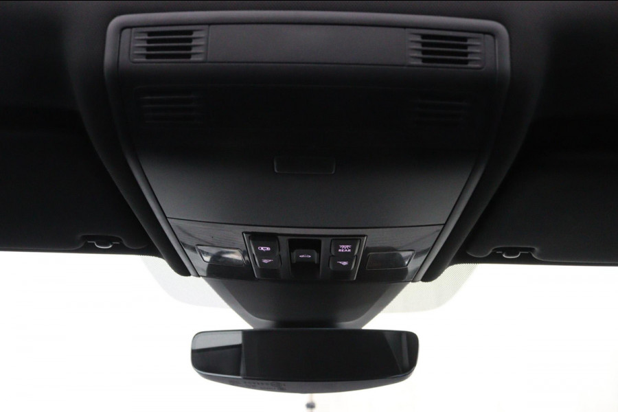 Volkswagen Golf 7.5 R 4Motion*AKRA*DSG*PANO*CAMERA*ACC*BLINDSP*BTW