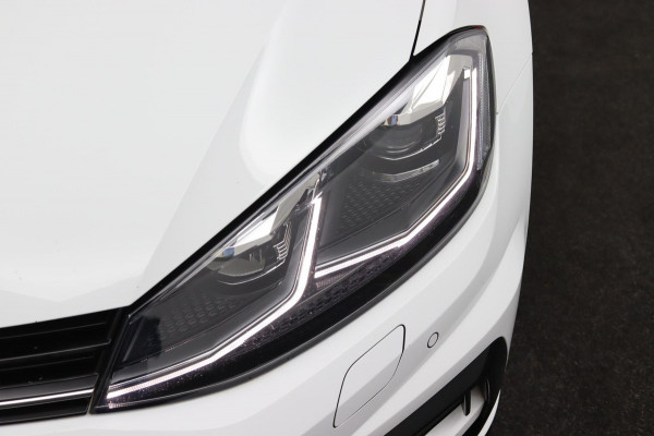Volkswagen Golf 7.5 R 4Motion*AKRA*DSG*PANO*CAMERA*ACC*BLINDSP*BTW