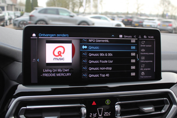 BMW iX3 High Executive 80 kWh / SoH 98.4% / Trekhaak / Panoramadak / 360Camera / Head-up / 20'' / Leder / Harman Kardon / Sfeerverlichting / Dodehoek / DAB / Stuur+Stoelverwarming / ACC