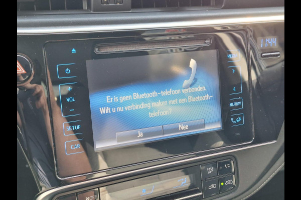 Toyota Auris 1.8 Hybrid Dynamic | Navigatie, 16 inch, Parkeercamera, Cruise control, Stuurbediening, Bluetooth