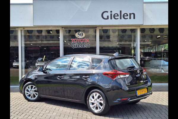 Toyota Auris 1.8 Hybrid Dynamic | Navigatie, 16 inch, Parkeercamera, Cruise control, Stuurbediening, Bluetooth