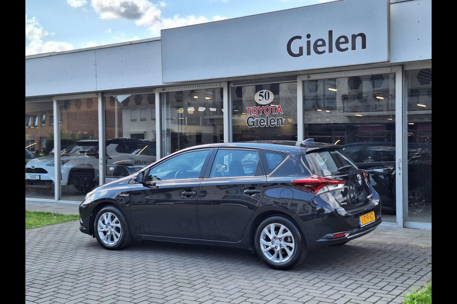 Toyota Auris 1.8 Hybrid Dynamic | Navigatie, 16 inch, Parkeercamera, Cruise control, Stuurbediening, Bluetooth