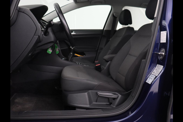 Volkswagen Golf 1.0 TSI Comfortline | Carplay | Adaptive cruise | Navigatie | Climate control | Parkeerhulp | Bluetooth