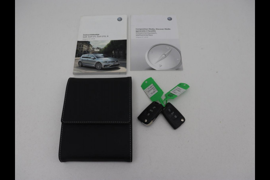 Volkswagen Golf 1.0 TSI Comfortline | Carplay | Adaptive cruise | Navigatie | Climate control | Parkeerhulp | Bluetooth
