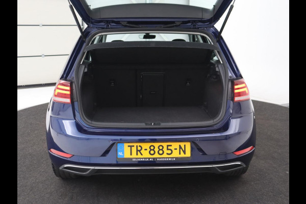 Volkswagen Golf 1.0 TSI Comfortline | Carplay | Adaptive cruise | Navigatie | Climate control | Parkeerhulp | Bluetooth