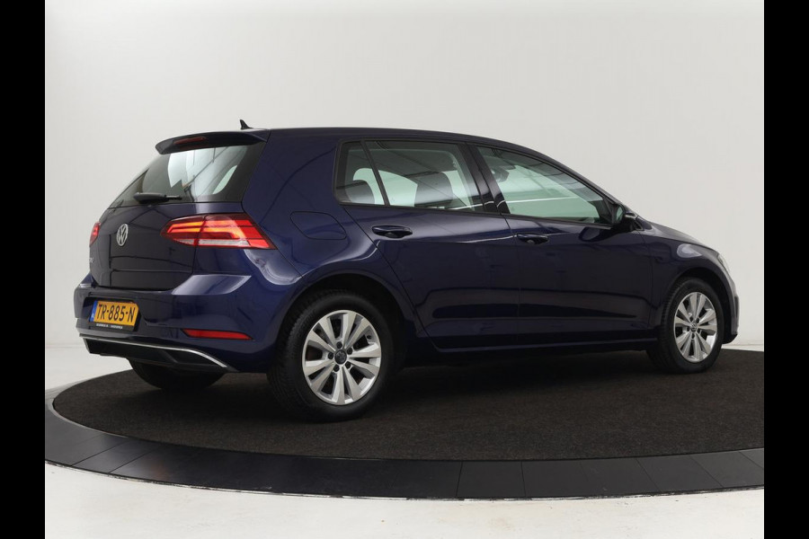 Volkswagen Golf 1.0 TSI Comfortline | Carplay | Adaptive cruise | Navigatie | Climate control | Parkeerhulp | Bluetooth