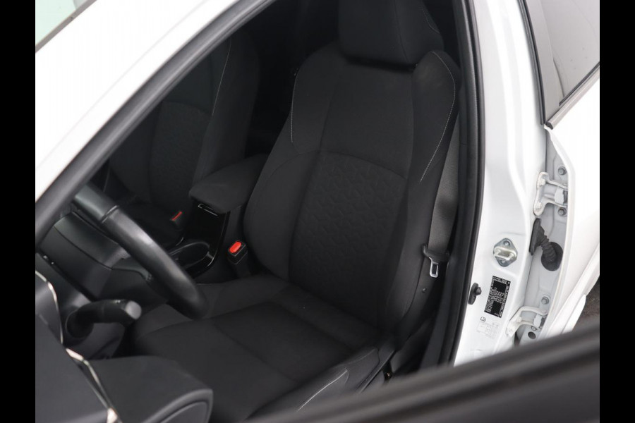 Toyota Corolla 1.8 Hybrid Business Plus | Trekhaak | Stoelverwarming | Camera | Carplay | Adaptive cruise | Full LED | Keyless