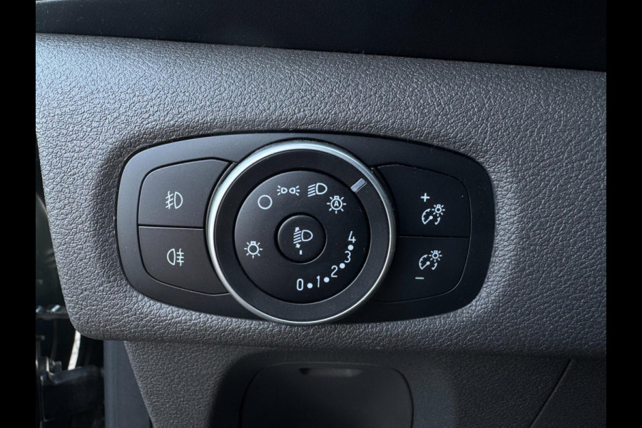 Ford Transit Custom 300 2.0 TDCI L1H1 Limited DC DUBBELCABINE / TREKHAAK / BEARLOCK / LEDER / WINTERP / CAMERA / DASHCAM / 170PK