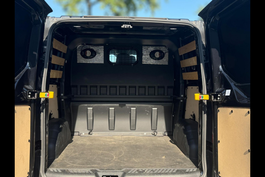Ford Transit Custom 300 2.0 TDCI L1H1 Limited DC DUBBELCABINE / TREKHAAK / BEARLOCK / LEDER / WINTERP / CAMERA / DASHCAM / 170PK