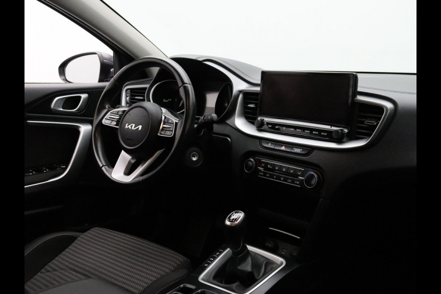 Kia Ceed Sportswagon 160pk T-GDi DynamicLine Camera | Adapt. Cruise | Navi | Parkeersens. achter | Trekhaak