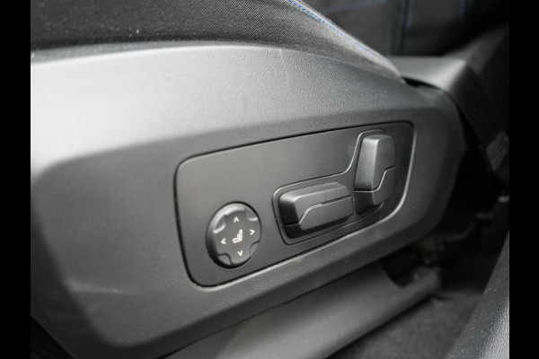 BMW X1 xDrive30e M Sport Plug In Hybrid 326pk Dealer O.H PHEV | Trekhaak Af Fabriek | Head Up | 360 Camera | Adaptive Cruise | Harman Kardon | Alcantara Sportstoelen Memory & Verwarmd | Apple Carplay | Navigatie | Sfeerverlichting |