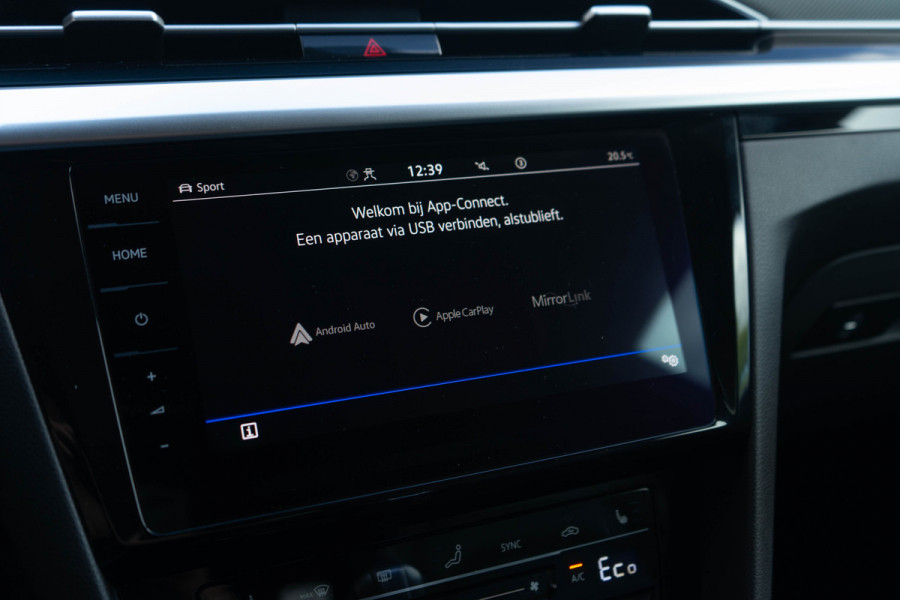 Volkswagen Arteon Shooting Brake 1.4 TSI eHybrid R-Line / Virtual Cockpit/ Head-up Display/ Adaptive Cruise Control/ Trekhaak/ Panoramadak/ 200kW (272PK)