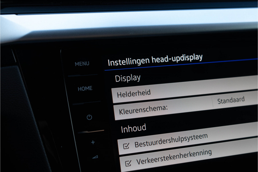 Volkswagen Arteon Shooting Brake 1.4 TSI eHybrid R-Line / Virtual Cockpit/ Head-up Display/ Adaptive Cruise Control/ Trekhaak/ Panoramadak/ 200kW (272PK)
