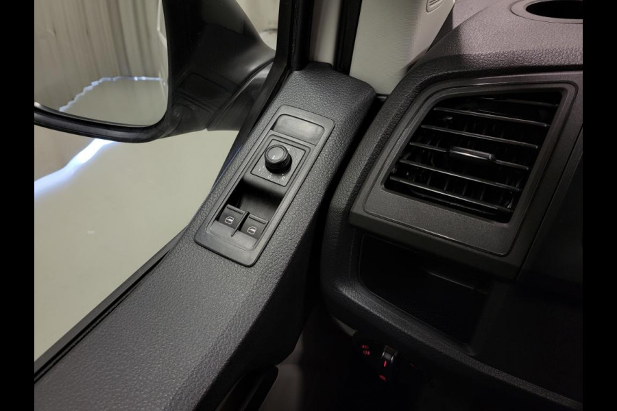 Volkswagen Transporter 2.0TDI L2/H1 Trekhaak Euro 6!