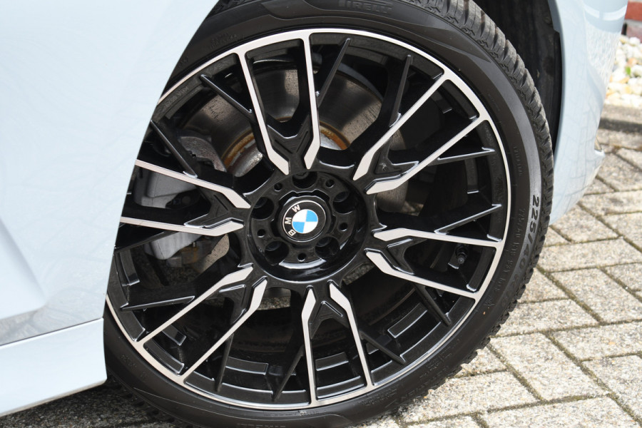 BMW 3 Serie Touring 330e xDrive M-Sport Pano ACC Trekh HUD HiFi Leder Brooklyngrau!