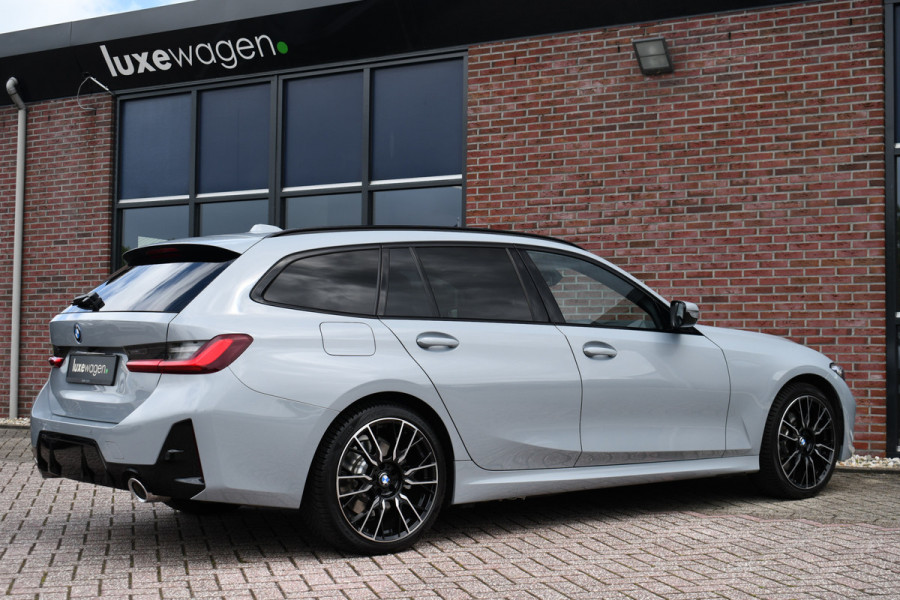 BMW 3 Serie Touring 330e xDrive M-Sport Pano ACC Trekh HUD HiFi Leder Brooklyngrau!