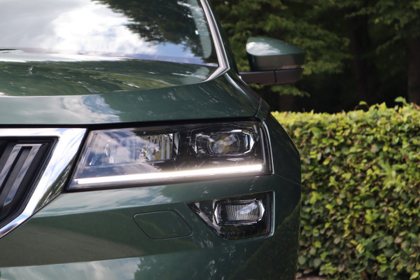 Škoda Karoq 1.0 TSI Business Edition Plus | Camera | Stoelverwarming + elektr. verstelbaar | Navi |