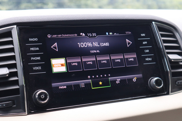 Škoda Karoq 1.0 TSI Business Edition Plus | Camera | Stoelverwarming + elektr. verstelbaar | Navi |