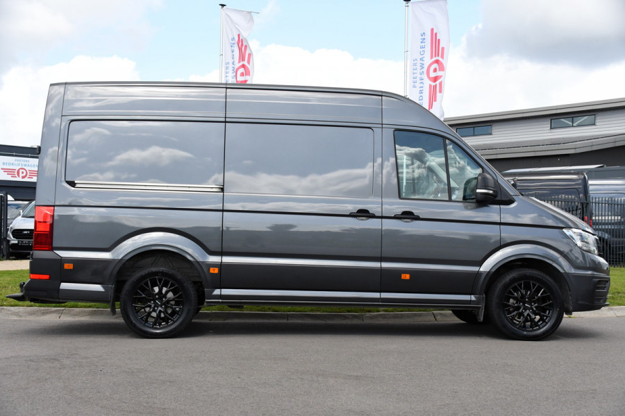 Volkswagen Crafter 35 2.0 TDI L3H3 Highline PB Edition Cruise, Camera, Carplay, 177pk, LED, Automaat, Leder, Multimedia, Uniek!