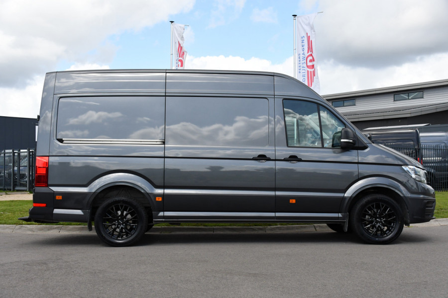 Volkswagen Crafter 35 2.0 TDI L3H3 Highline PB Edition Cruise, Camera, Carplay, 177pk, LED, Automaat, Leder, Multimedia, Uniek!