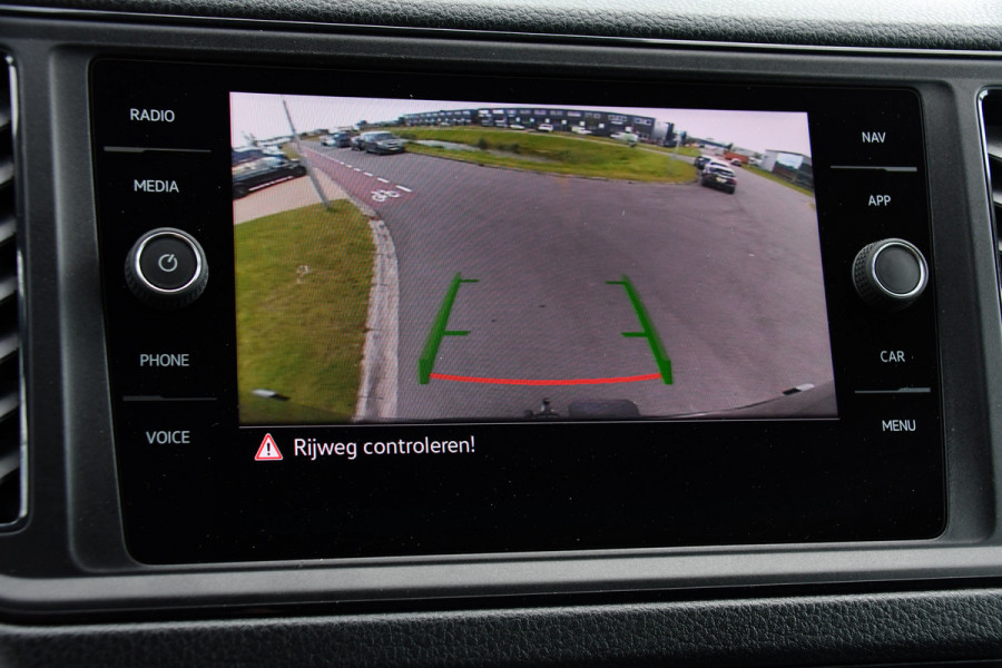 Volkswagen Crafter 35 2.0 TDI L3H3 Highline PB Edition Cruise, Camera, Carplay, 177pk, LED, Automaat, Leder, Multimedia, Uniek!